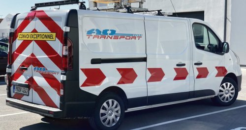 AO Transport kleebislogod